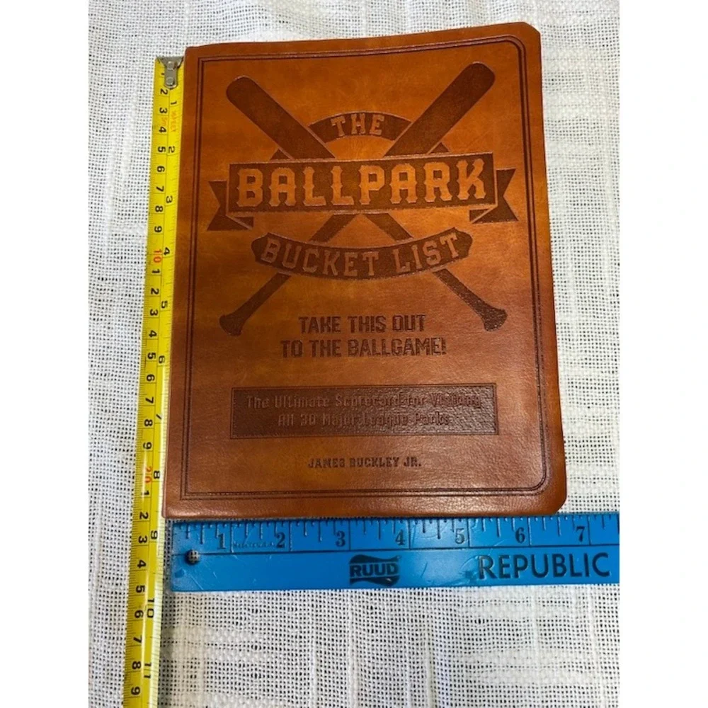 The Ballpark‎ Bucket List MLB Stadium Travel Journal Baseball Fan Gift Book